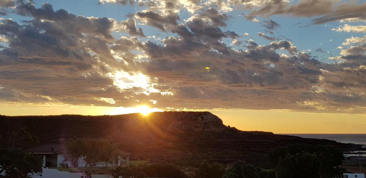 Kalbarri Red Bluff Tourist Park Hotell Exteriör bild