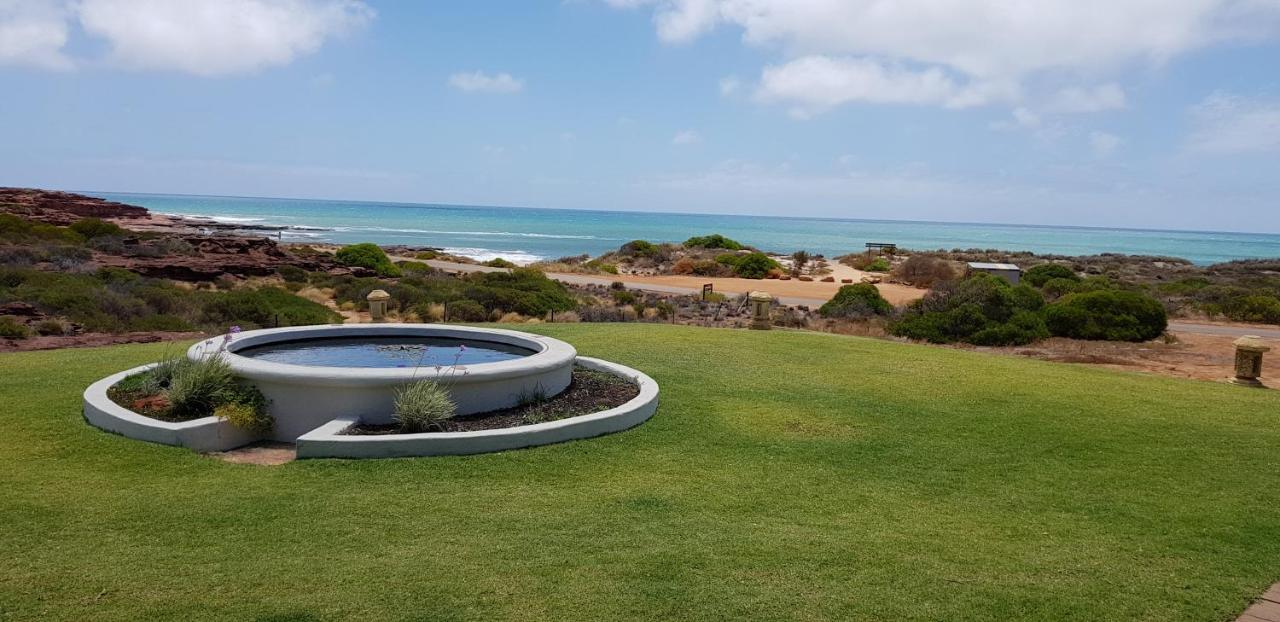 Kalbarri Red Bluff Tourist Park Hotell Exteriör bild